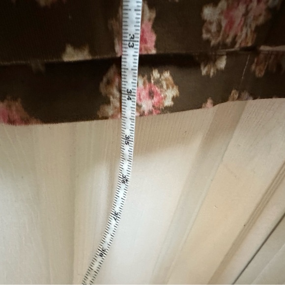 Tuckernuck Hazel Bouquet Corduroy Clifton V-neckline Mini Dress brown Medium - Picture 5 of 10